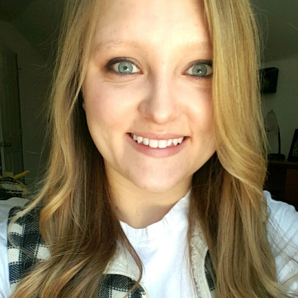 Meet your Posher, Kayla